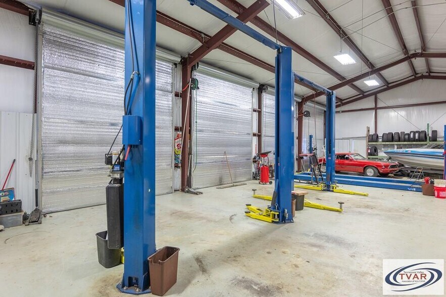 More Photos Of 9100 Highway 70, Cedar Grove Auto Repair For Sale