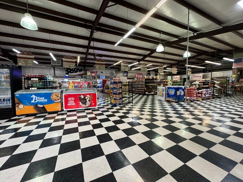 More Photos Of 9421 S Hwy 165, Woodworth Service Station For Sale
