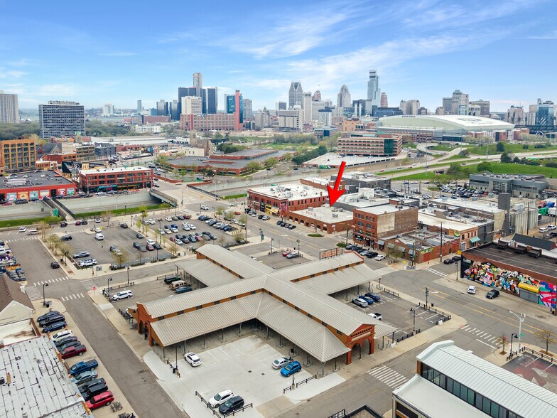 More Photos Of 2489 Russell St, Detroit Storefront For Sale