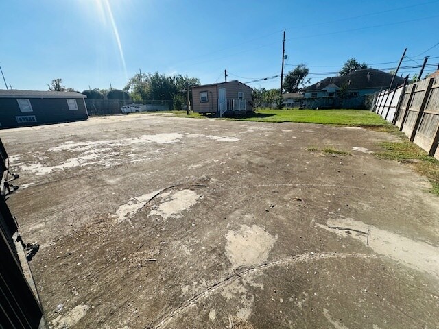 More Photos Of 5527 Gessner Rd, Houston Storefront For Lease