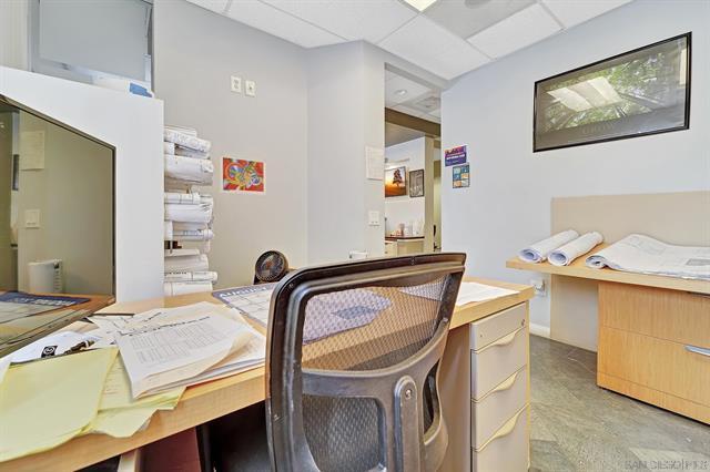 More Photos Of 1990 S Santa Fe Ave, Vista Freestanding For Lease