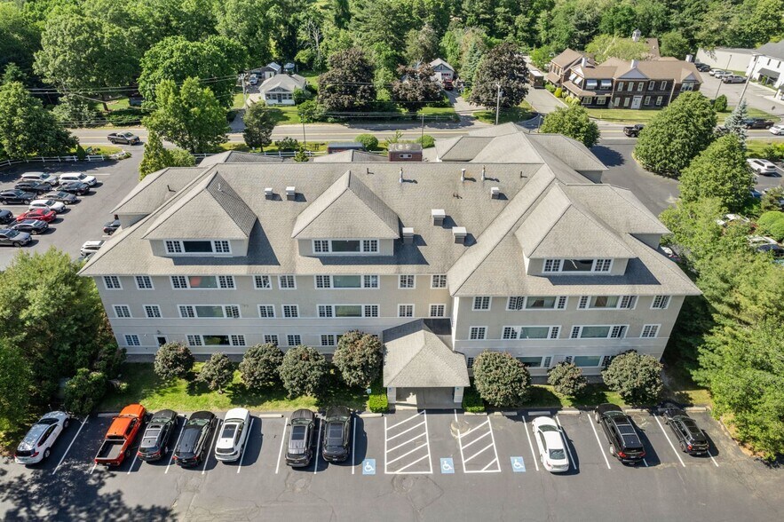 More Photos Of 95 Tremont St, Duxbury Medical For Sale
