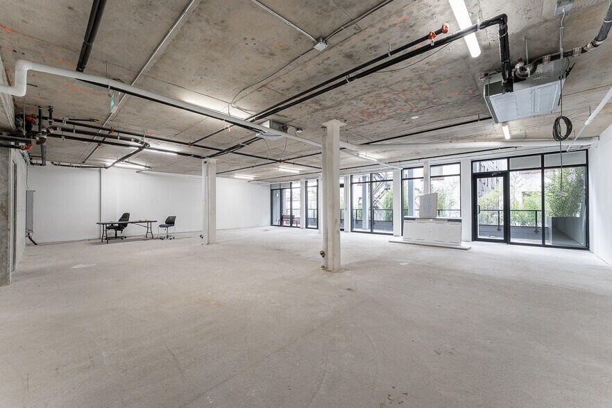 More Photos Of 241 Keefer St, Vancouver Multifamily For Sale