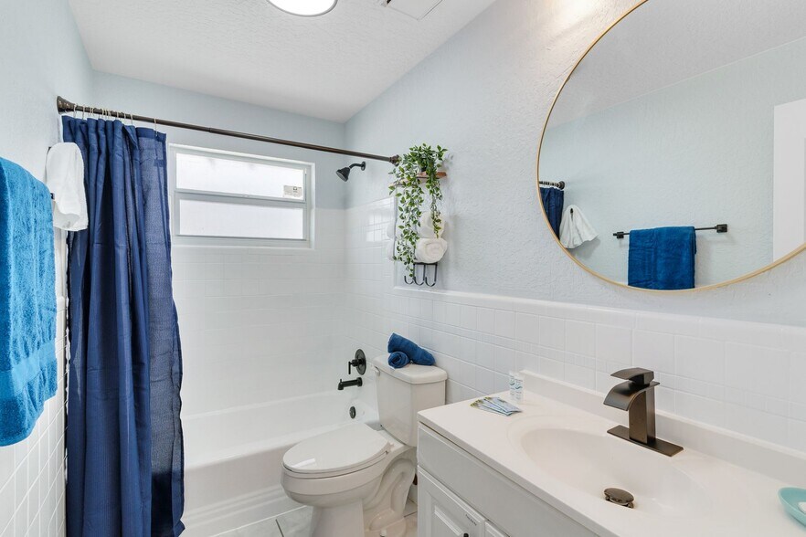 More Photos Of 1024 Park Dr, Indian Harbour Beach Apartments For Sale