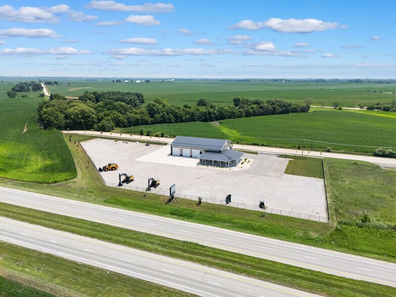 More Photos Of 26336 S Heritage Dr, Elwood Warehouse For Sale