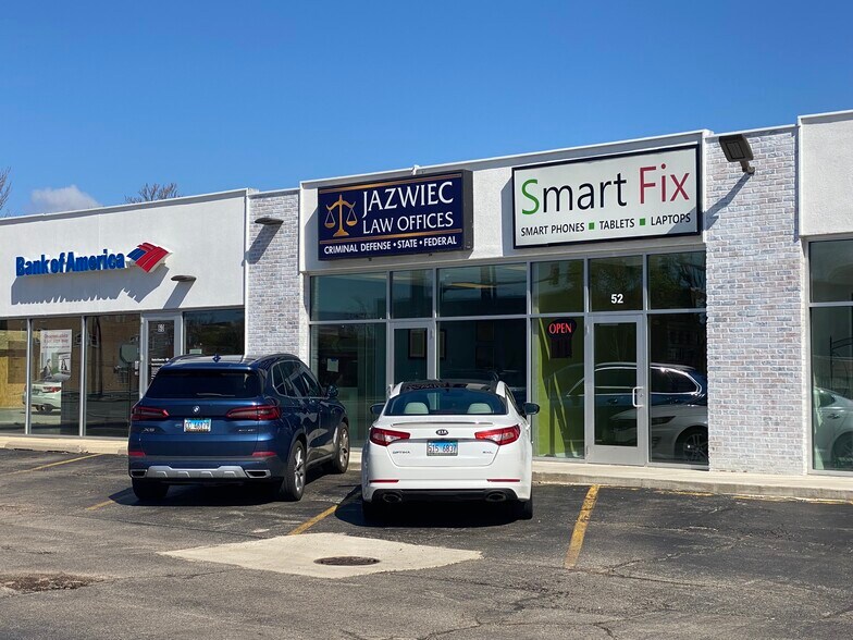 More Photos Of 40-60 W Palatine Rd, Palatine Unknown For Lease