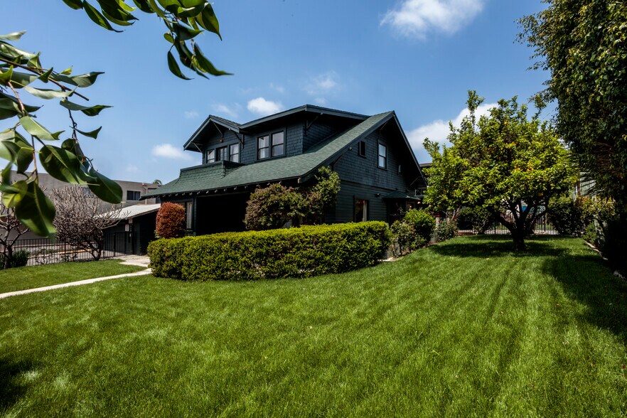 More Photos Of 4603 La Mirada Ave, Los Angeles Apartments For Sale
