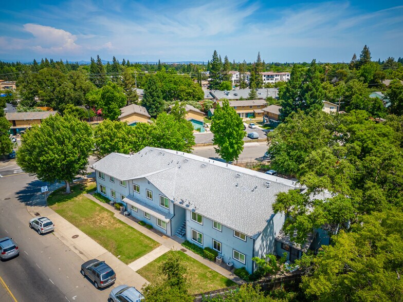 More Photos Of 7856 Old Auburn Rd, Citrus Heights Apartments For Sale