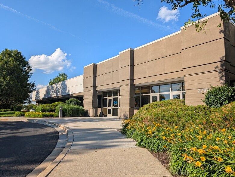 Primary Photo Of 2787 McFarland Rd, Rockford Office For Lease