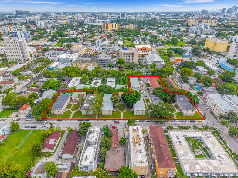 Primary Photo Of 931 SW 3rd St, Miami Apartments For Sale