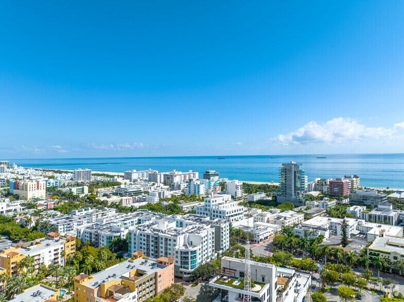 More Photos Of 110 Washington Ave, Miami Beach Apartments For Lease