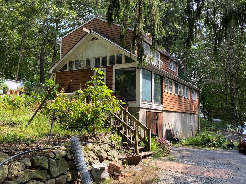 More Photos Of 117 N Route 303, Congers Land For Sale