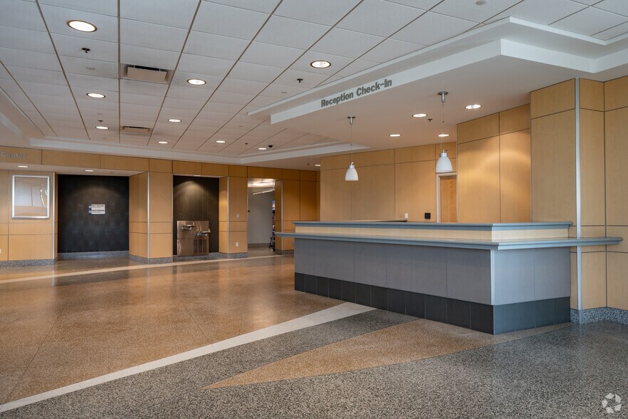 More Photos Of 11411 E Jefferson Ave, Detroit Office For Sale
