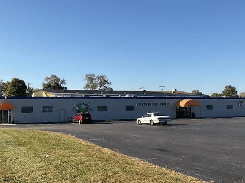 Primary Photo Of 1333 Moorefield Rd, Springfield Bowling Alley For Sale