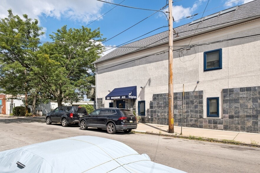 More Photos Of , Narberth Office For Sale