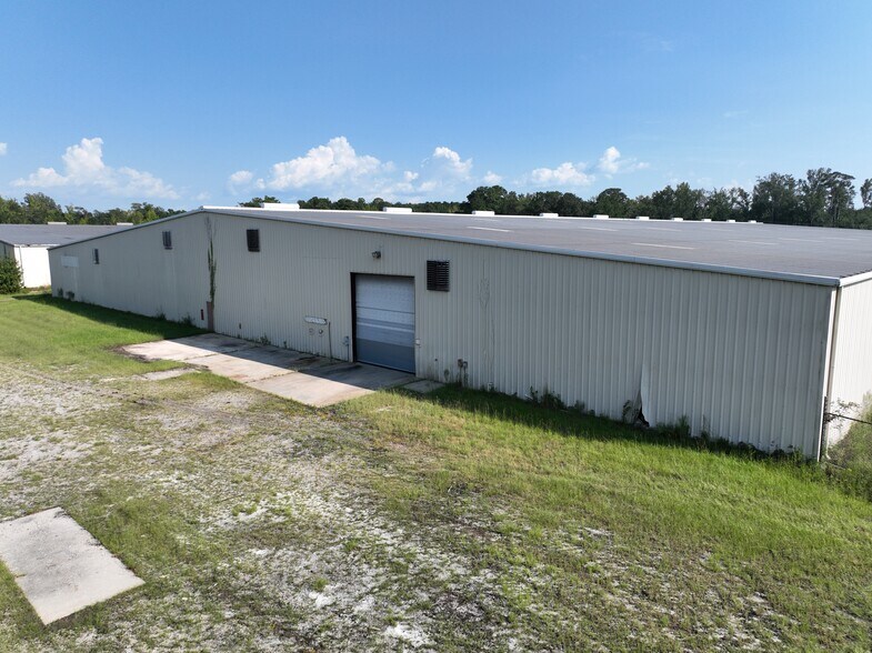 More Photos Of 4501 E Palmetto St, Florence Warehouse For Sale
