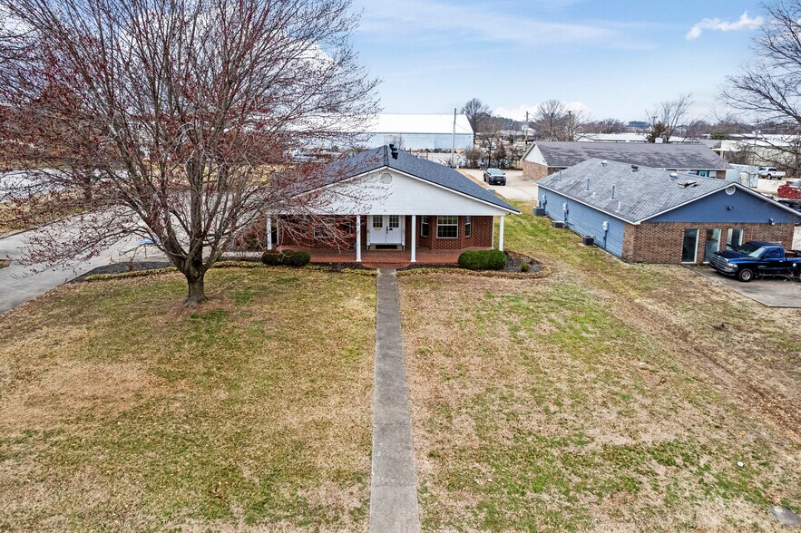 More Photos Of 71 Colt Square Dr, Fayetteville Loft Creative Space For Sale