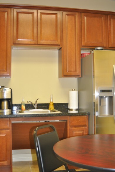 More Photos Of 8505 Technology Forest Pl, The Woodlands Medical For Lease