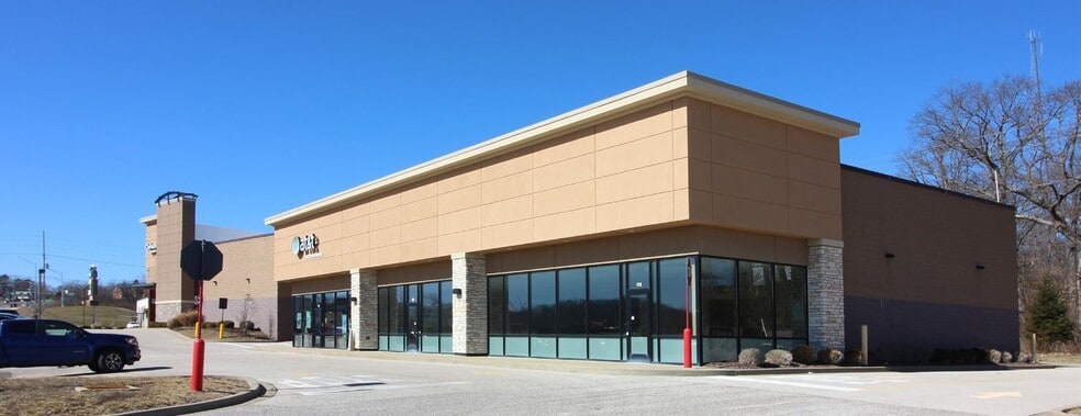 More Photos Of 5304 Brinridge Dr, High Ridge Land For Lease