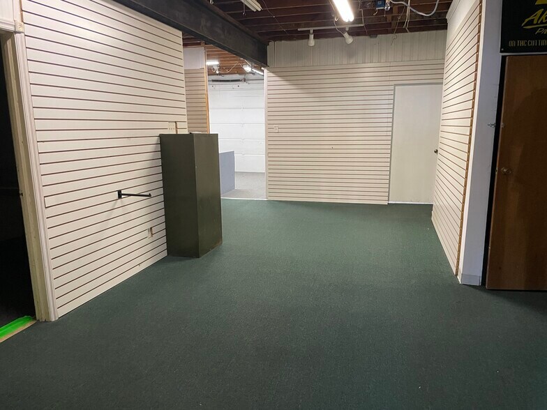 More Photos Of 111 12th St, Hammonton General Retail For Lease