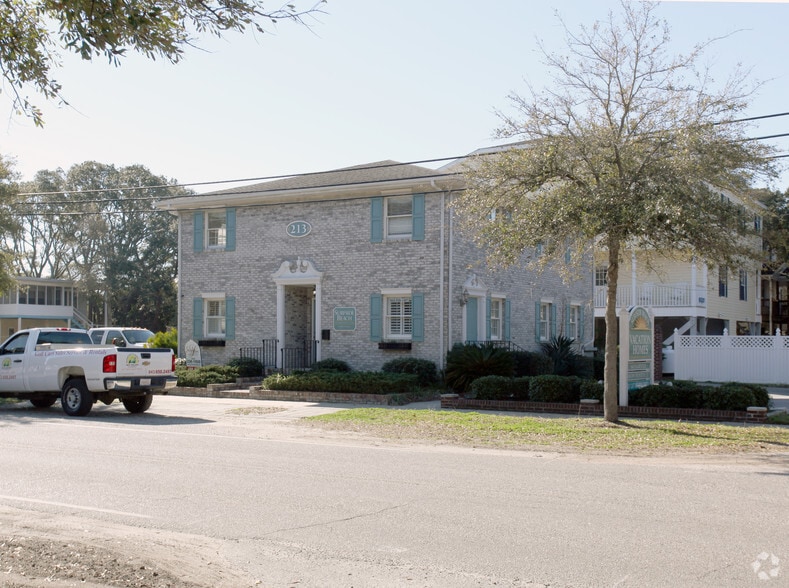 More Photos Of 213 Surfside Dr, Surfside Beach Office For Lease