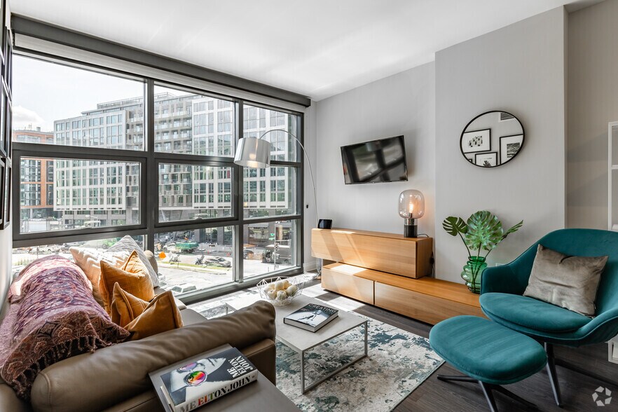 More Photos Of 320 Florida Ave NE, Washington Apartments For Lease