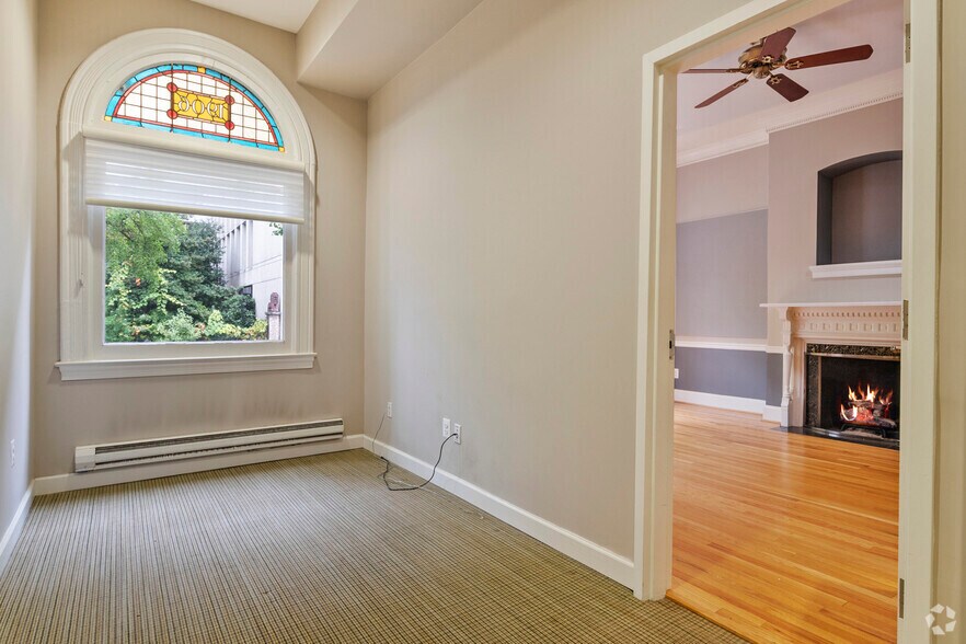 More Photos Of 1906 Sunderland Pl NW, Washington Office Residential For Sale