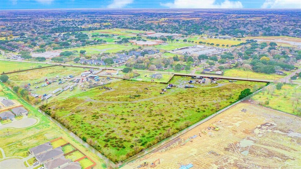 Primary Photo Of 1751 Rosharon, Alvin Land For Lease