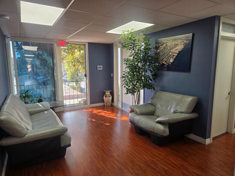 More Photos Of 3535 Farquhar Ave, Los Alamitos Office Residential For Lease