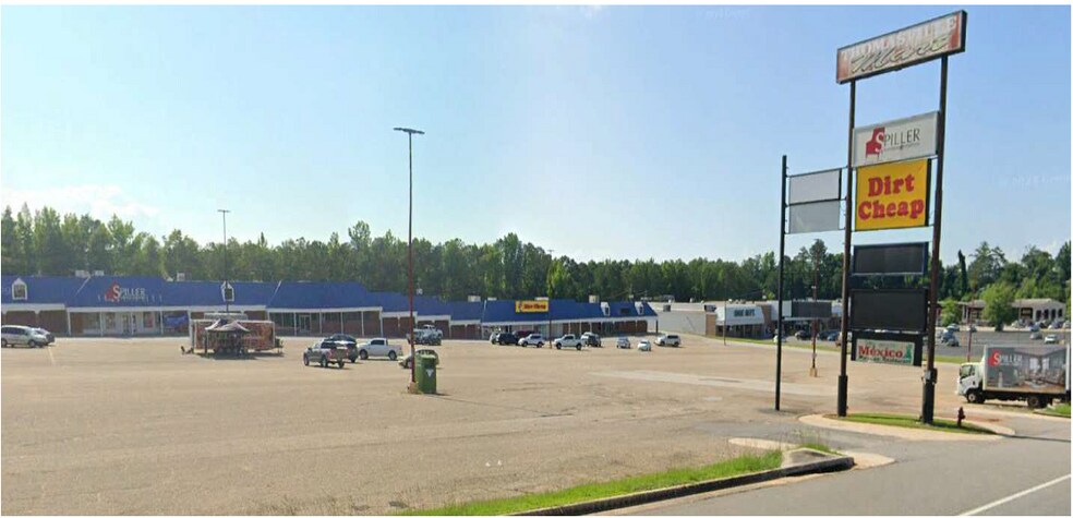 Primary Photo Of 33011 Highway 43, Thomasville Storefront For Lease