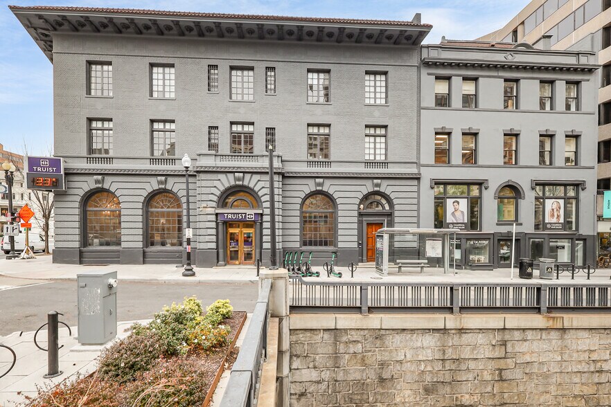 More Photos Of 1363-1369 Connecticut Ave NW, Washington Office For Lease