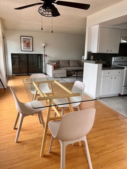 More Photos Of 332 Culver Blvd, Playa del Rey Apartments For Sale