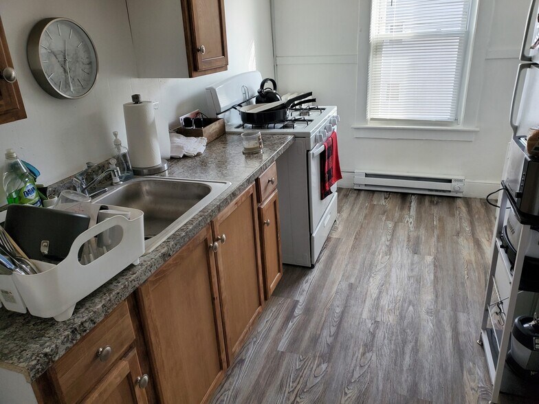 More Photos Of 327 Main St, Binghamton Apartments For Sale