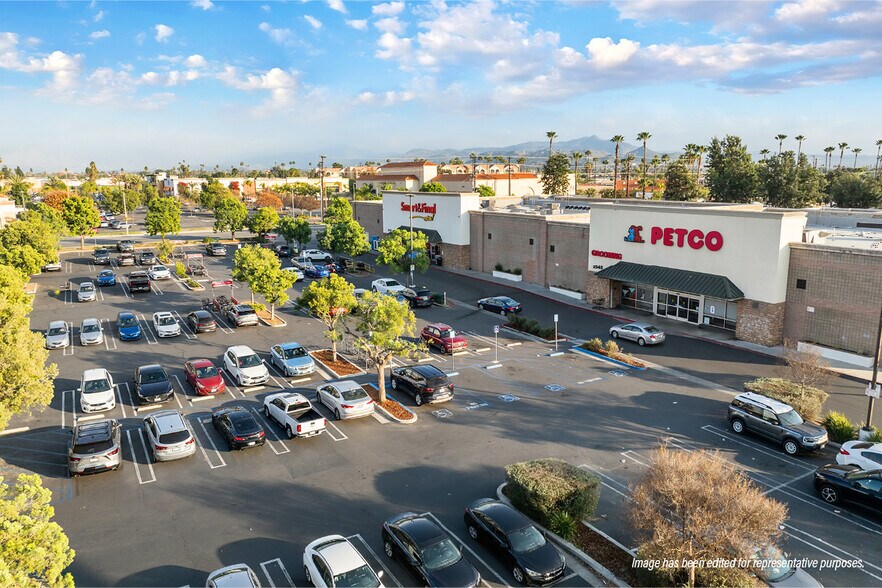 More Photos Of 2545 W Florida Ave, Hemet Freestanding For Sale