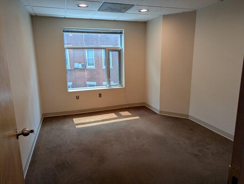 More Photos Of 875 Massachusetts Ave, Cambridge Office For Lease
