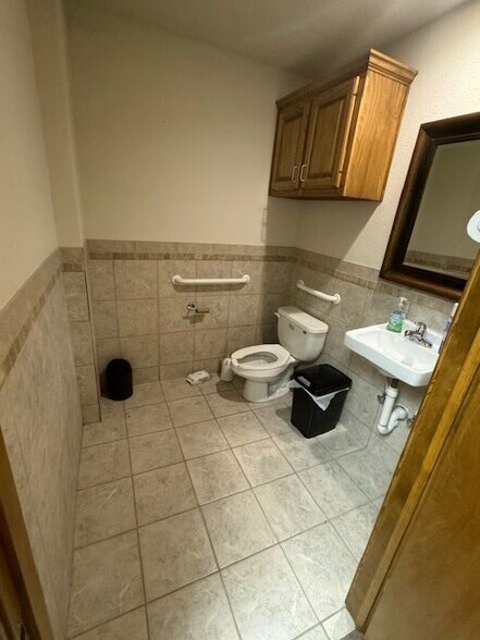 More Photos Of 7931 19th St, Lubbock Warehouse For Sale