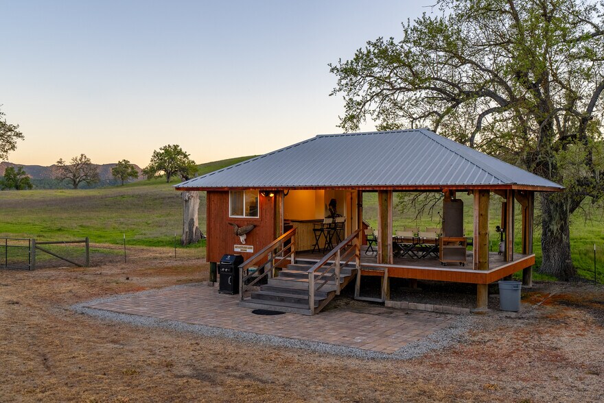 More Photos Of 76525 Interlake Rd, Bradley Land For Sale