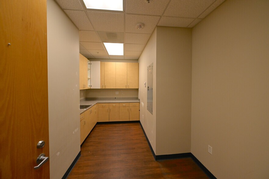 More Photos Of 100 Park Pl, San Ramon Medical For Lease