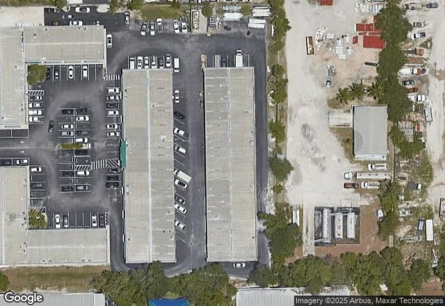 More Photos Of 297-311 Airport Pulling Rd N, Naples Warehouse For Lease