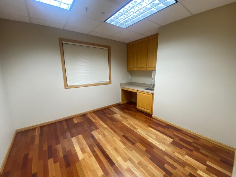 More Photos Of 227 16th St W, Dickinson Skilled Nursing Facility For Sale