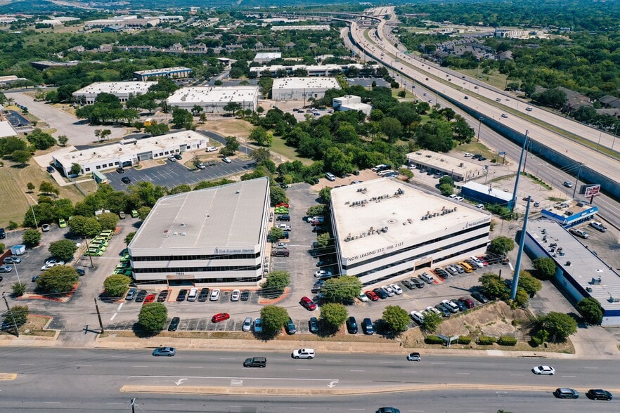 More Photos Of 7901 Cameron Rd, Austin Unknown For Lease