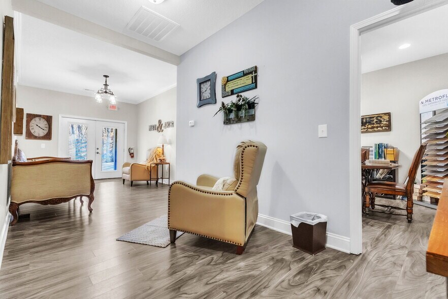 More Photos Of 4175 Sandy Flat Rd, Taylors Warehouse For Sale