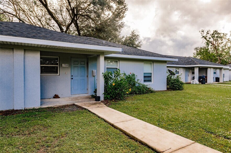 More Photos Of 1956 SE Cherry Dr, Arcadia Specialty For Sale