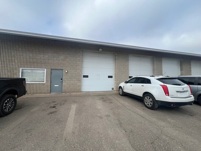 More Photos Of 14290 NW Sunfish Lake Blvd, Ramsey Auto Repair For Lease