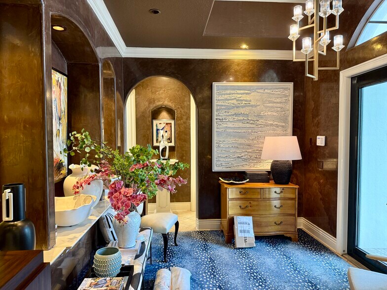 More Photos Of 15417 N Florida Ave, Tampa Medical For Lease