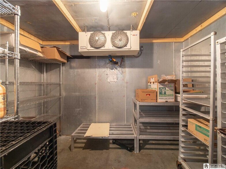 More Photos Of 436 Central Ave, Dunkirk Restaurant For Lease