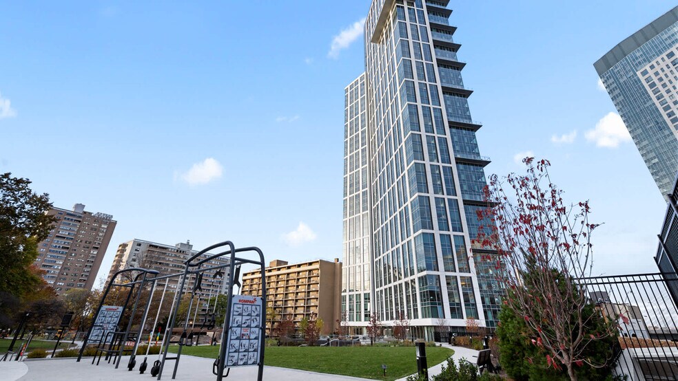 More Photos Of 35 Lomasney Way, Boston Apartments For Lease