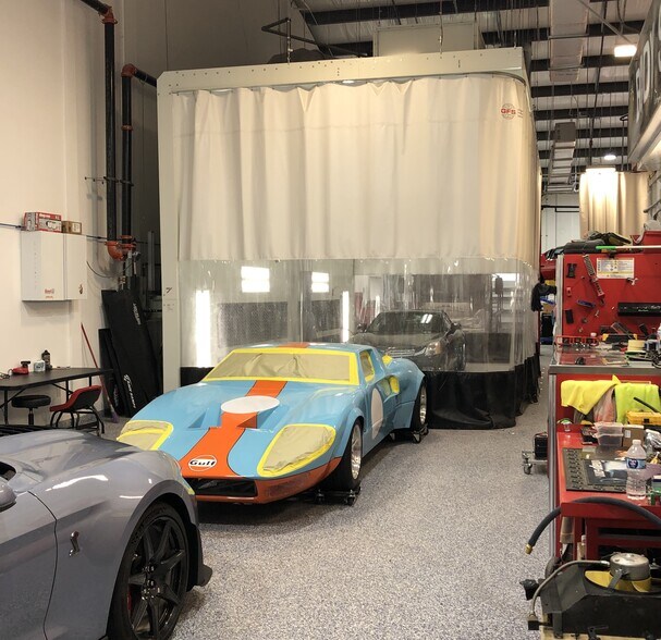 More Photos Of 3939 Tollhouse Dr, Naples Warehouse For Lease