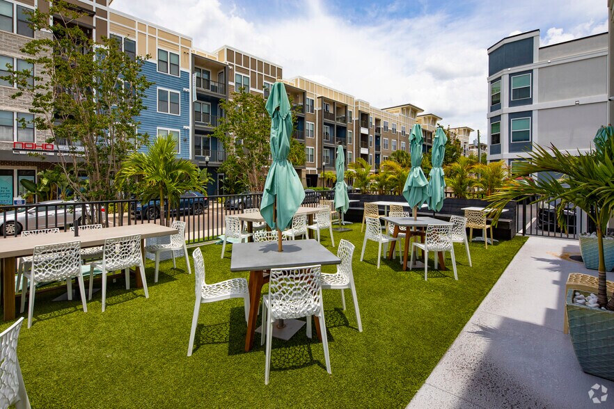 More Photos Of 301 N Rome Ave, Tampa Freestanding For Lease