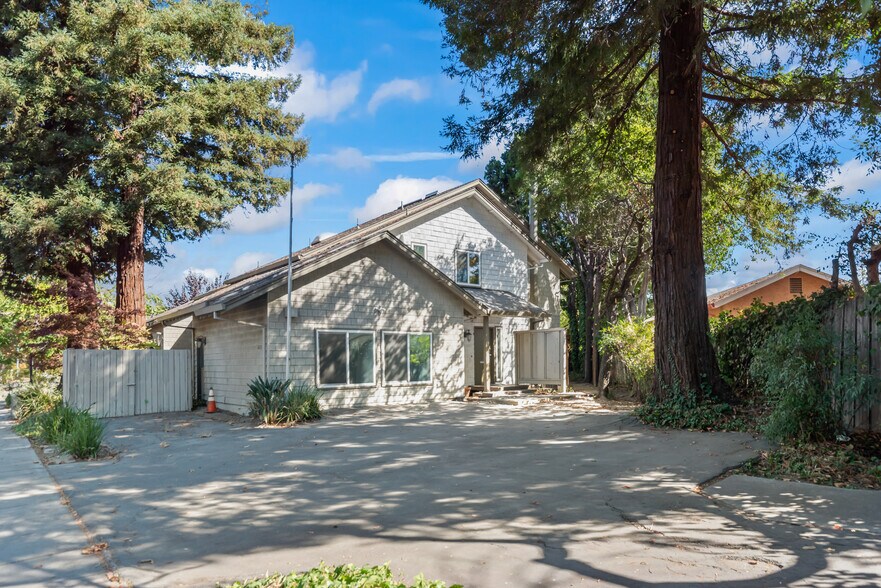 More Photos Of 451 N Shoreline Blvd, Mountain View Medical For Sale